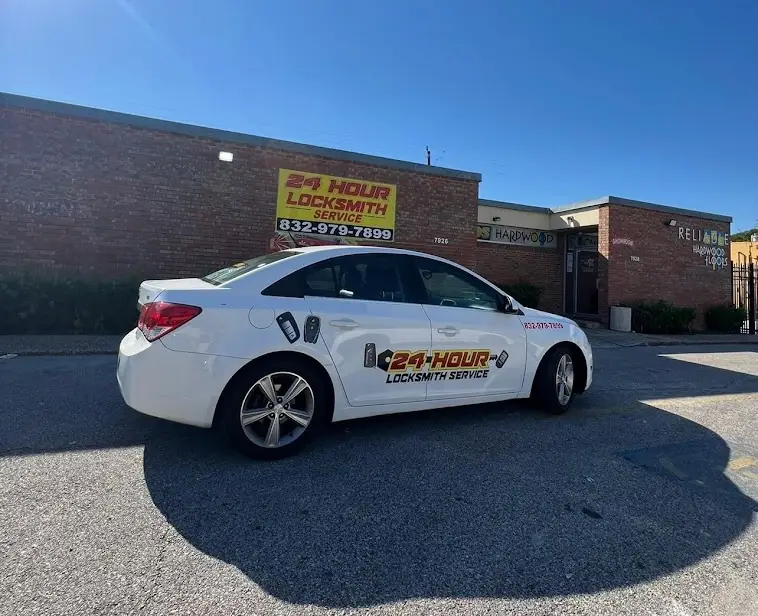 24 hour locksmith service outdoor view and car