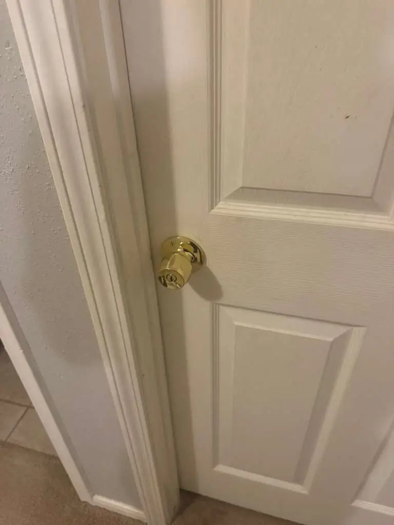apartment entry and lock service shown in a real service photo